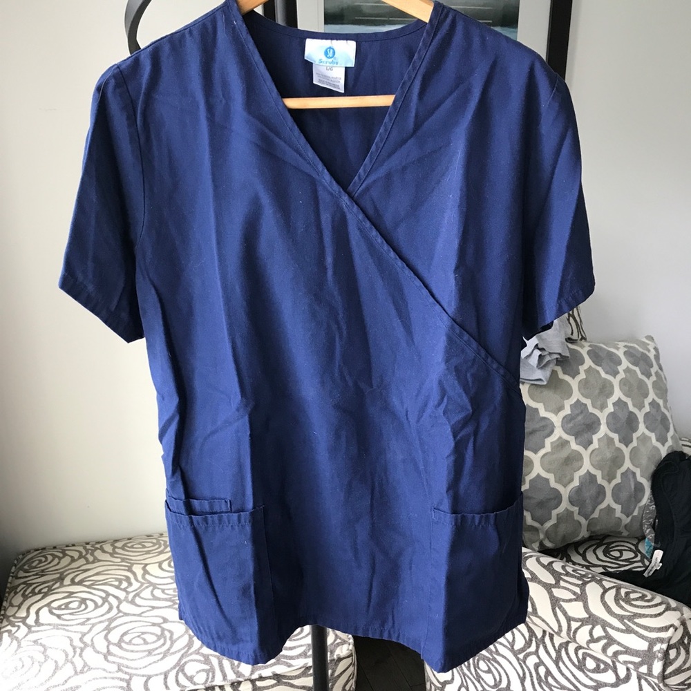 Navy Scrubs. Size L